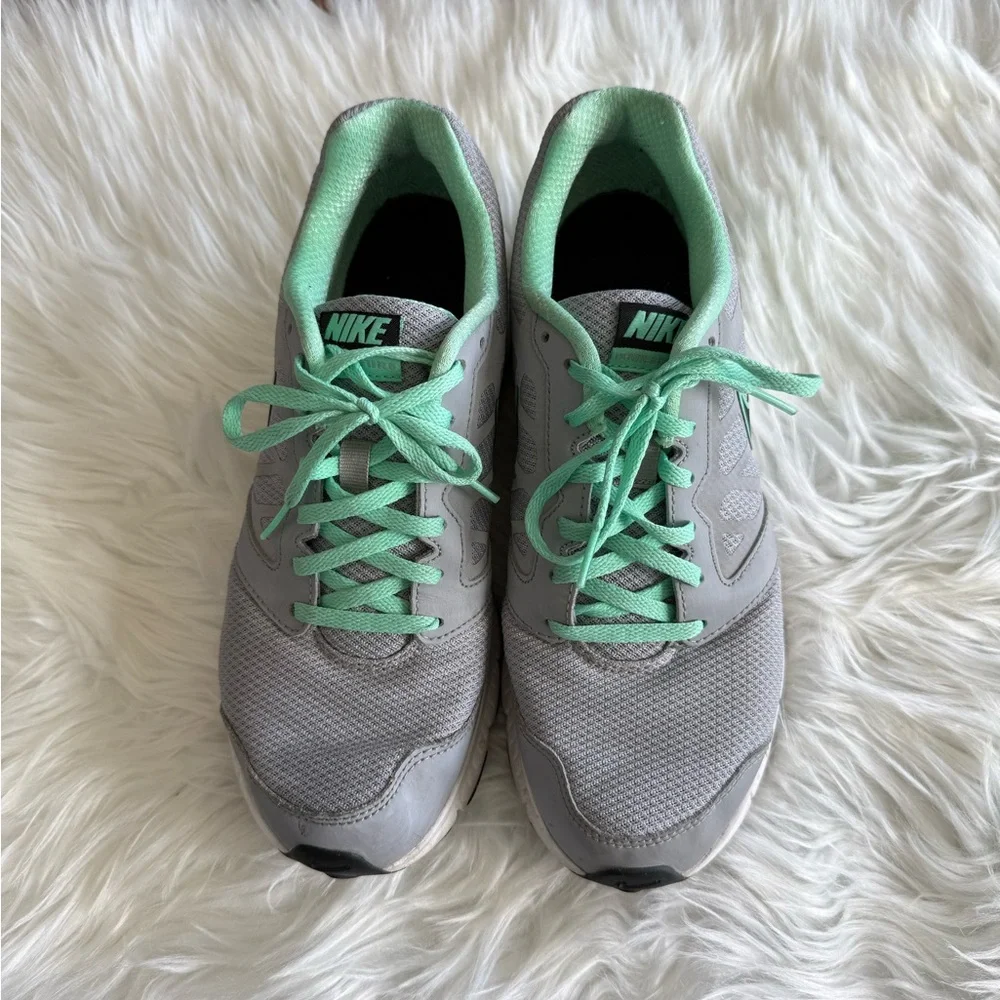 Nike | Women’s Size 10 Nike Downshifter 6 Sneakers in Gray and Teal, Black Swoop